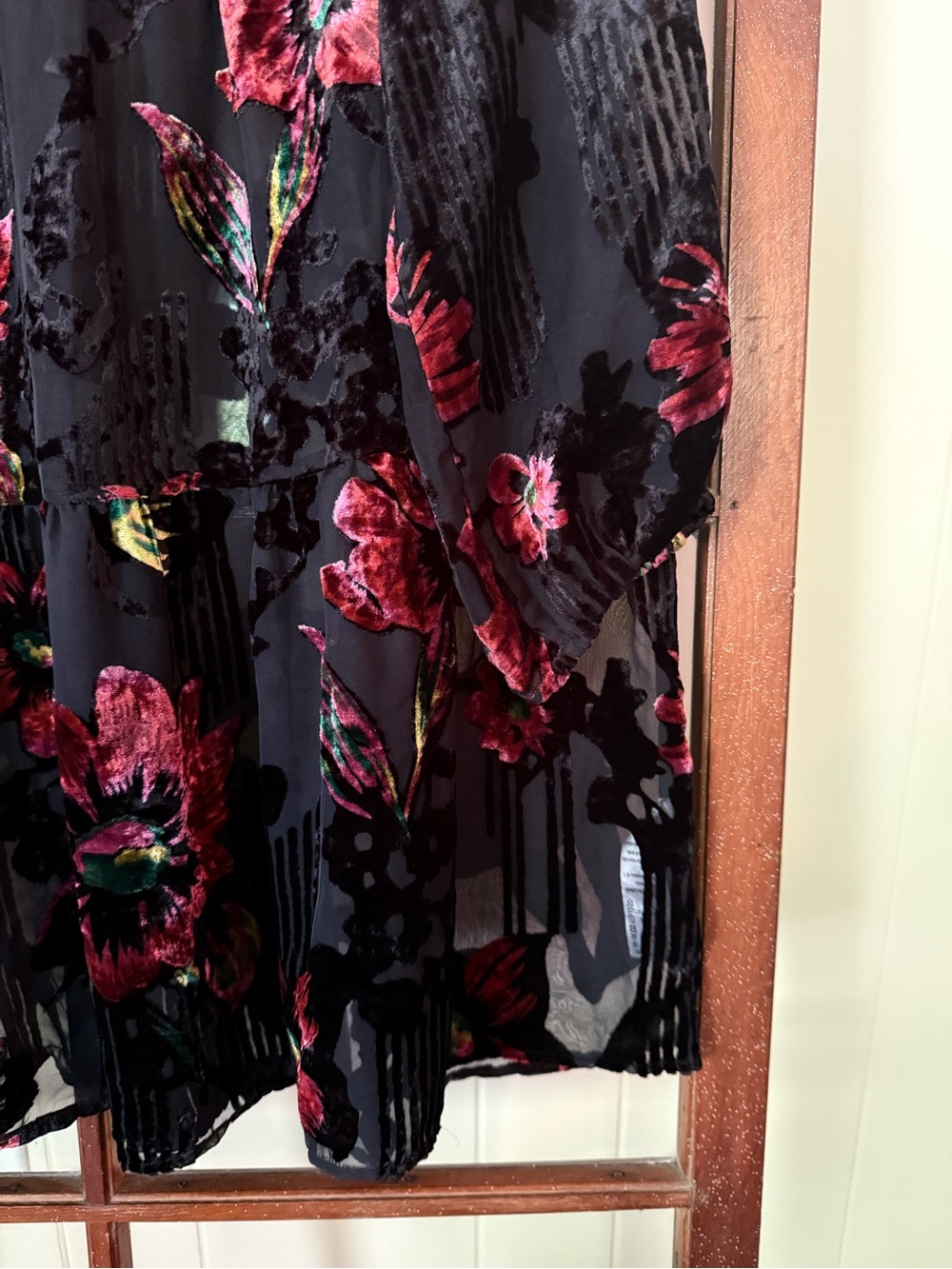 All About Her Black Burnout Velvet Floral Tunic Mini Dress Boho Romantic - M - Picture 3 of 7